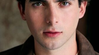 El actor Andrés Revo es la nueva cara de la actuación en México