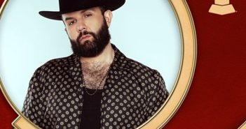 Carín León recibe tres nominaciones a los Latin Grammys® 2025