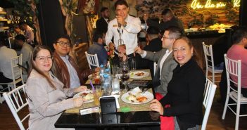 Sal E Brasa Reforma cumple un año de éxito y preferencia; sus espadas brasileñas, las mejores