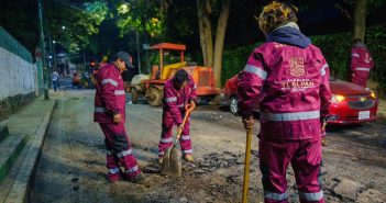 Alcaldía Tlalpan destina 50 mdp a rehabilitación vial y suma ya 86 mil m² intervenidos; Gaby Osorio supervisa jornadas nocturnas