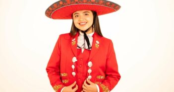 Lupita Villanueva presenta el sencillo “Para Cuando”