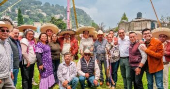 Gaby Osorio, participa en la inauguración de la 39ª Feria Nacional del Elote en San Miguel Topilejo